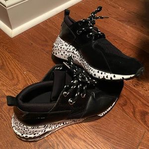 Women’s Steve Madden shoes brand new
